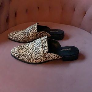 Express leopard print mule